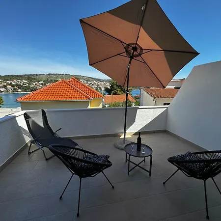 Apartman Sena *